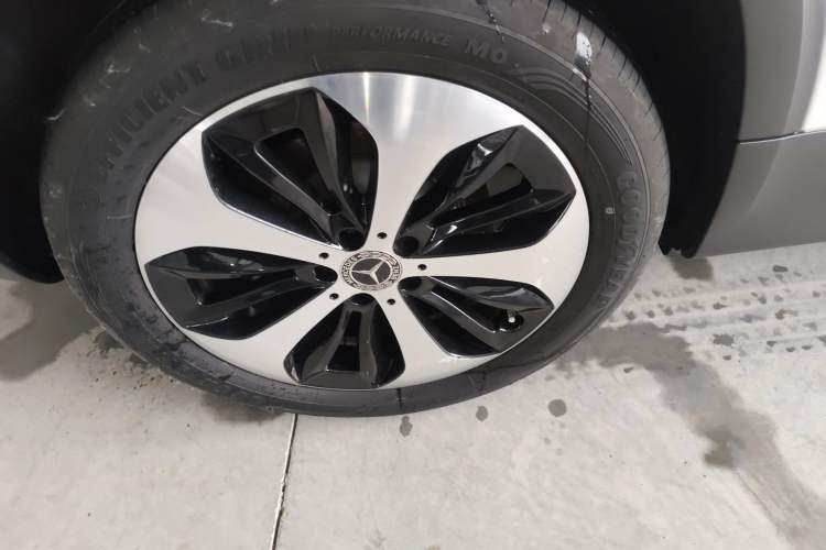 Used Mercedes-Benz GLB 2022 GLB 200 Stylish Edition Right Rear Wheel Hub