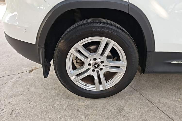 Used Mercedes-Benz GLB 2022 Refresh GLB 200 Dynamic Edition Right Rear Wheel Hub