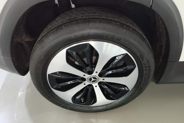 Used Mercedes-Benz GLB 2022 GLB 220 Fashion Model Right Rear Wheel Hub