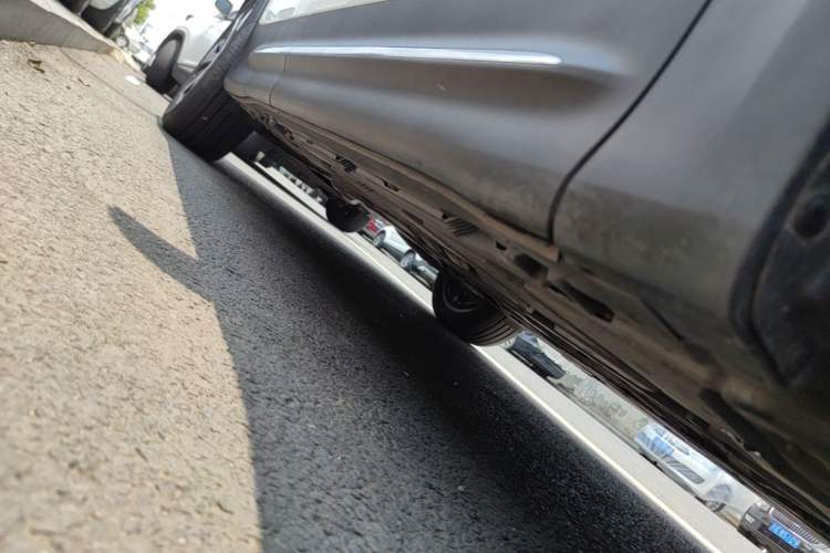Used Mercedes-Benz GLB 2022 GLB 220 Fashion Model Right Side Sill