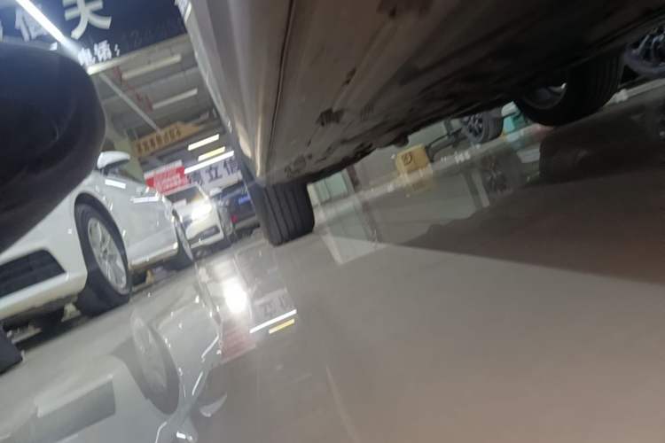 Used Mercedes-Benz GLB 2022 Second Facelift GLB 200 Fashion Edition Right Side Sill