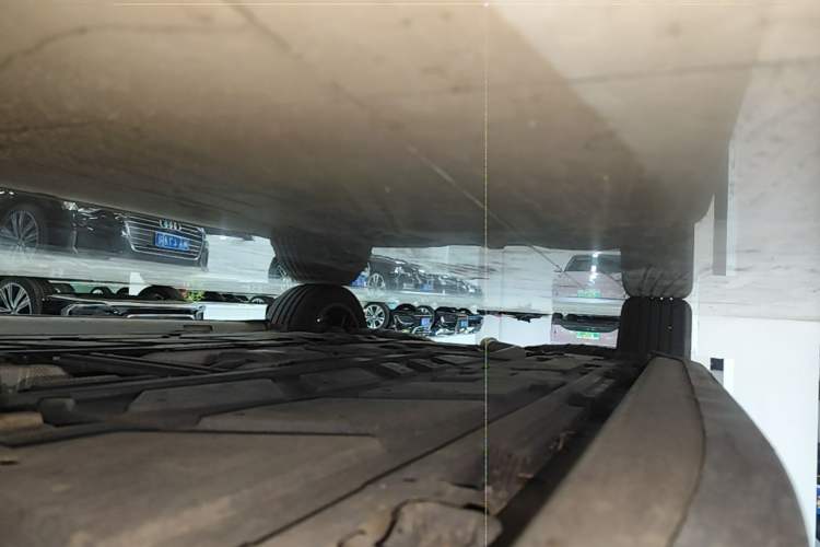 Used Mercedes-Benz GLB 2022 GLB 220 Fashion Model Right Side Sill