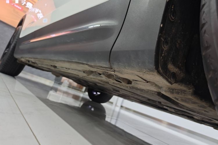 Used Mercedes-Benz GLB 2022 GLB 220 Dynamic Edition Right Side Sill