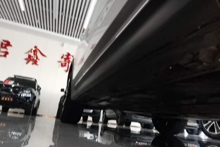 Used Mercedes-Benz GLB 2022 GLB 200 Stylish Edition Right Side Sill