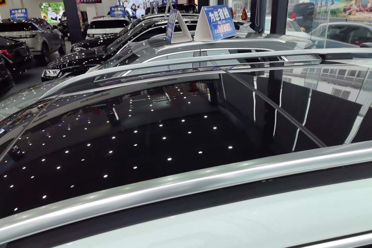 Used Mercedes-Benz GLB 2022 Updated GLB 200 Fashion Edition Roof