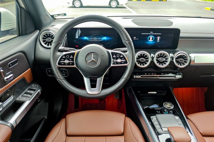 Used Mercedes-Benz GLB 2022 Updated GLB 200 Fashion Edition Steering Wheel