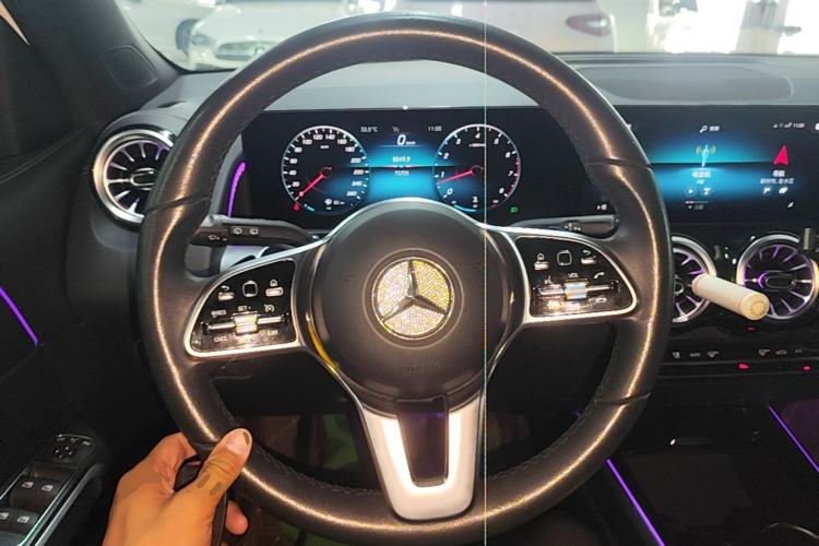 Used Mercedes-Benz GLB 2022 GLB 220 Fashion Model Steering Wheel