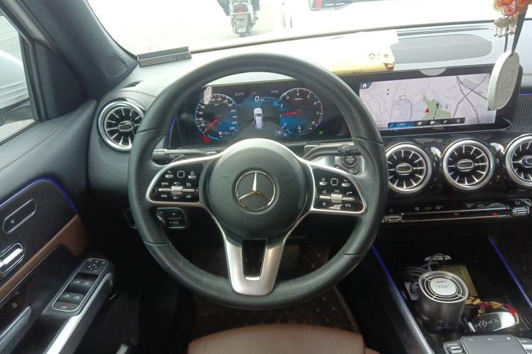 Used Mercedes-Benz GLB 2022 GLB 220 Fashion Model Steering Wheel