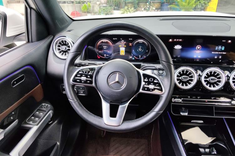 Used Mercedes-Benz GLB 2022 GLB 220 Fashion Model Steering Wheel