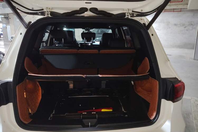 Used Mercedes-Benz GLB 2022 GLB 200 Dynamic Edition Trunk