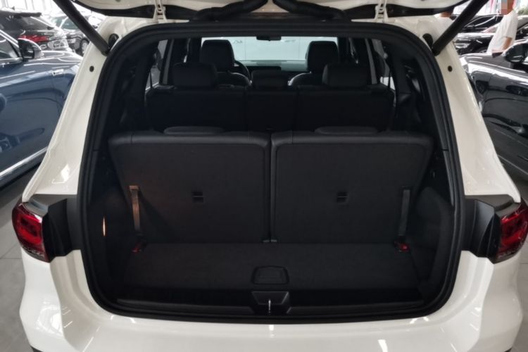 Used Mercedes-Benz GLB 2022 GLB 200 Stylish Edition Trunk