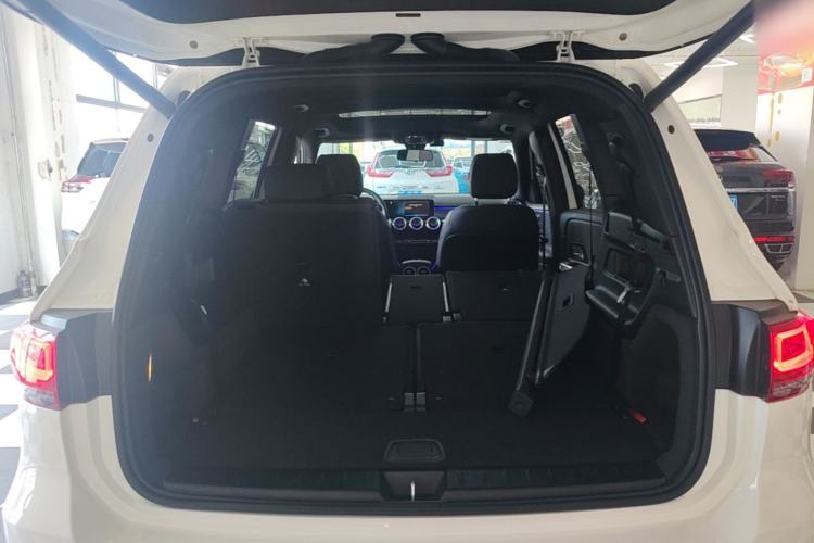 Used Mercedes-Benz GLB 2022 GLB 220 Fashion Model Trunk