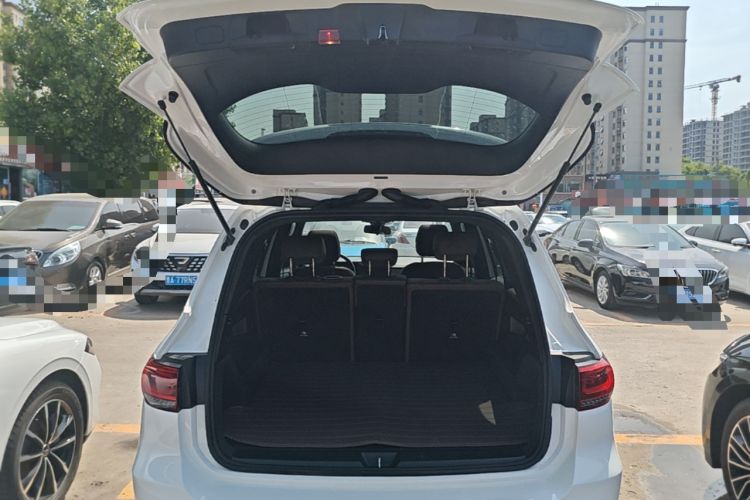 Used Mercedes-Benz GLB 2022 Second Facelift GLB 200 Dynamic Edition Trunk