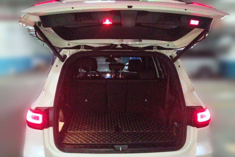 Used Mercedes-Benz GLB 2022 Updated GLB 200 Fashion Edition Trunk