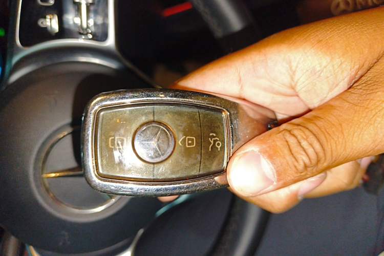 Used Mercedes-Benz GLB 2022 Updated GLB 200 Fashion Edition Vehicle Key