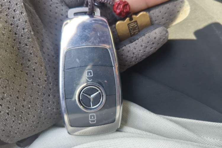Used Mercedes-Benz GLB 2022 Second Facelift GLB 200 Fashion Edition Vehicle Key