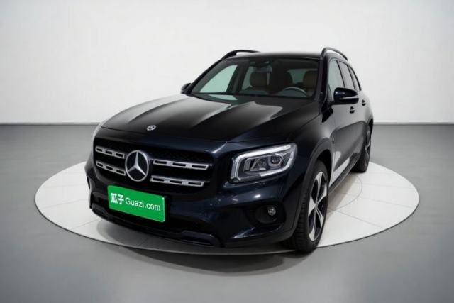 Ojetý Mercedes-Benz GLB 2023 GLB 220 4MATIC