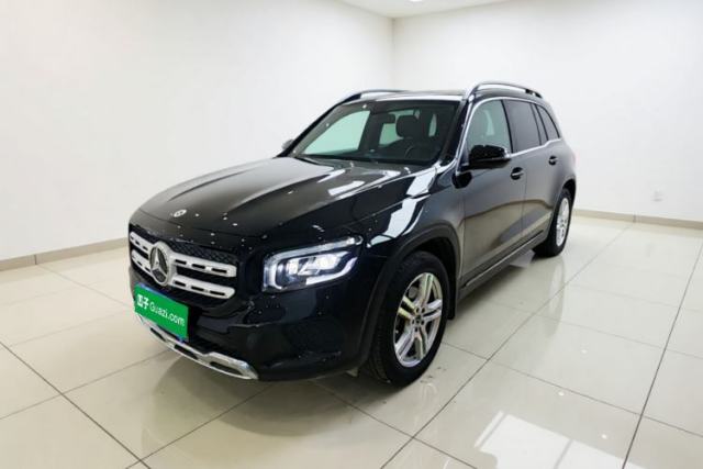 Ojetý Mercedes-Benz GLB 2023 GLB 200 Dynamic Edition