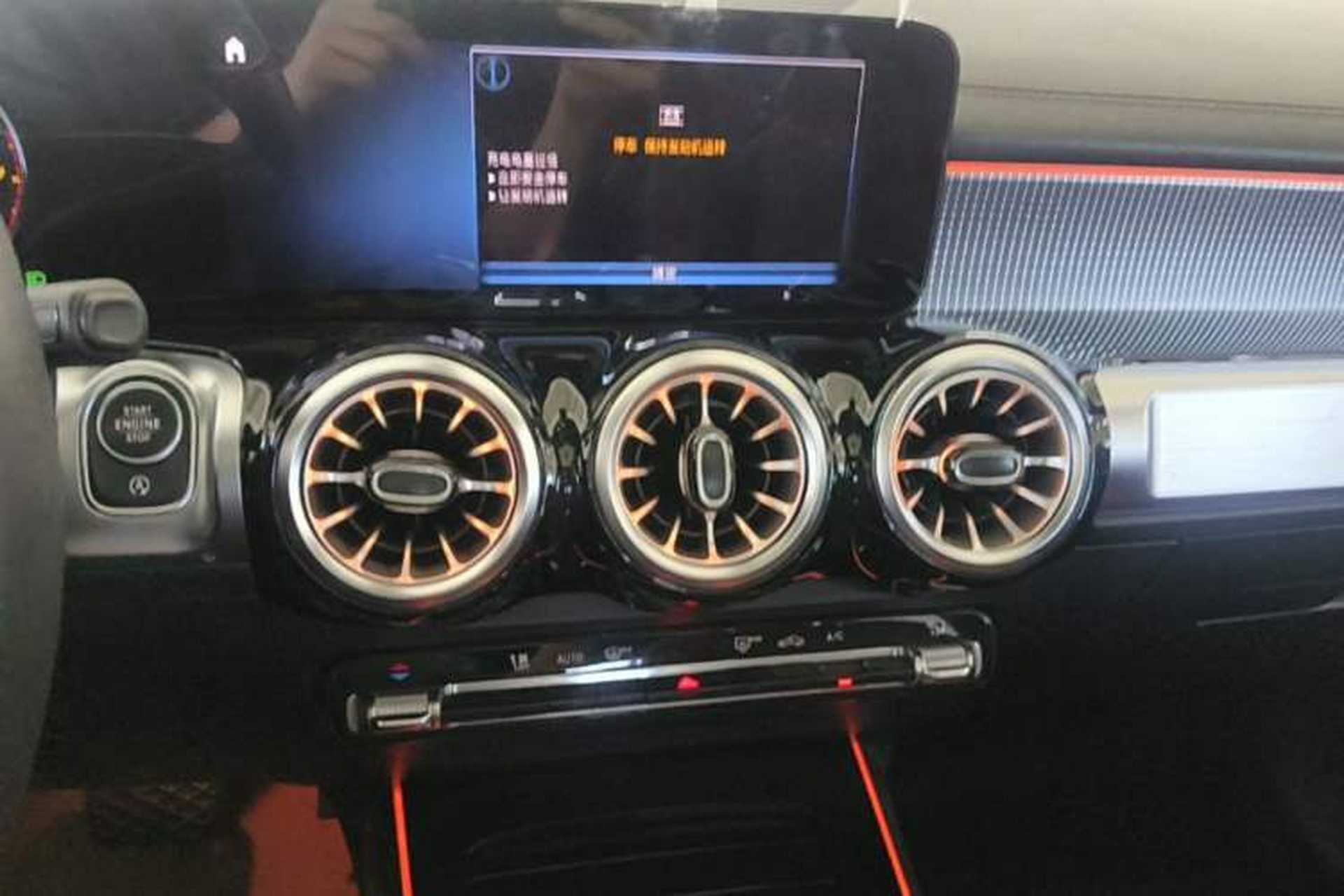Used Mercedes-Benz GLB 2023 GLB 220 Fashion Model Audio And AC Panel