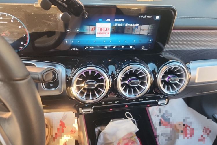 Used Mercedes-Benz GLB 2023 GLB 220 Sport Edition Audio And AC Panel