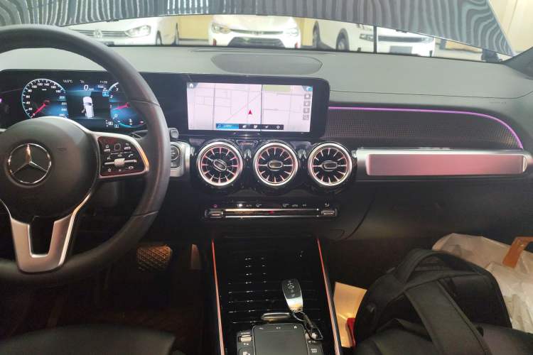Used Mercedes-Benz GLB 2023 GLB 220 Sport Edition Audio And AC Panel