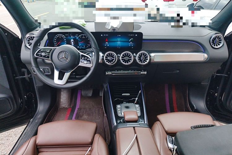 Used Mercedes-Benz GLB 2023 GLB 220 Fashion Model Center Console
