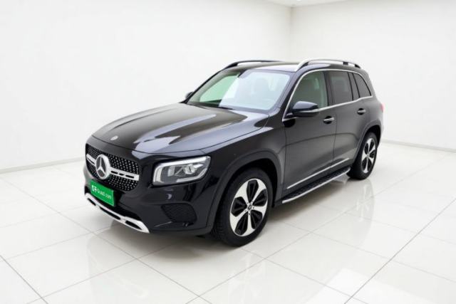Używany Mercedes-Benz GLB 2023 GLB 220 Fashion Model