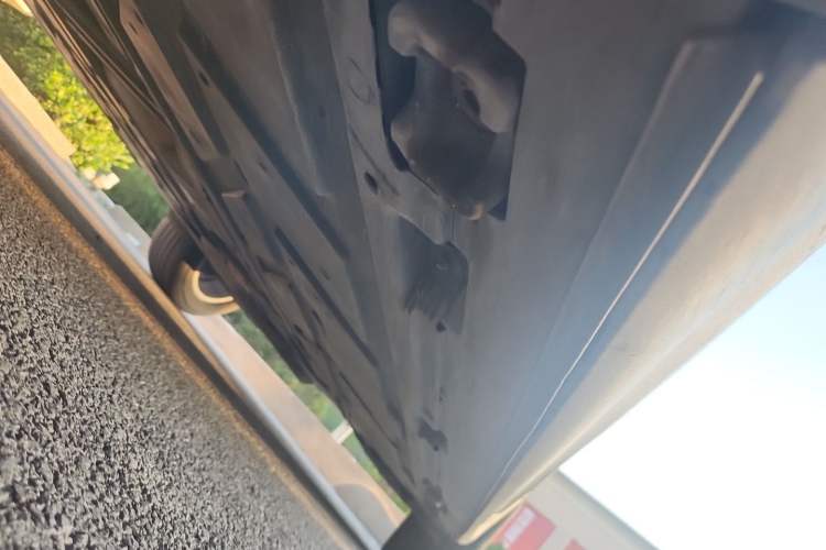 Used Mercedes-Benz GLB 2023 GLB 220 Sport Edition Chassis Front Left