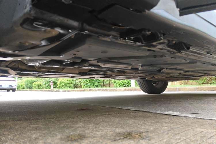 Used Mercedes-Benz GLB 2023 GLB 220 Fashion Model Chassis Front Left