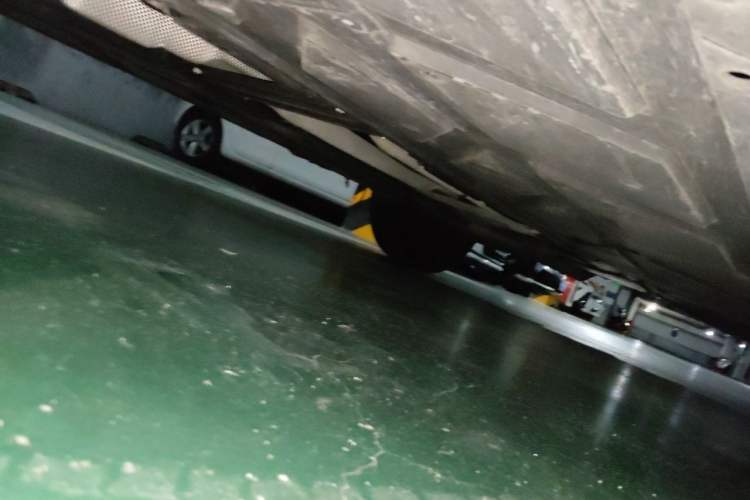 Used Mercedes-Benz GLB 2023 GLB 200 Fashion Model Chassis Front Left