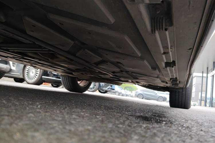 Used Mercedes-Benz GLB 2023 GLB 220 Sport Edition Chassis Front Left