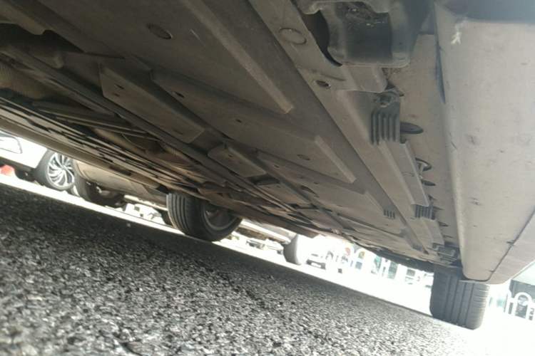Used Mercedes-Benz GLB 2023 GLB 220 Fashion Model Chassis Front Left