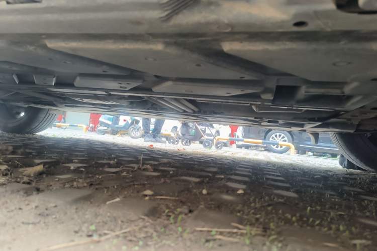 Used Mercedes-Benz GLB 2023 GLB 220 4MATIC Chassis Front Right