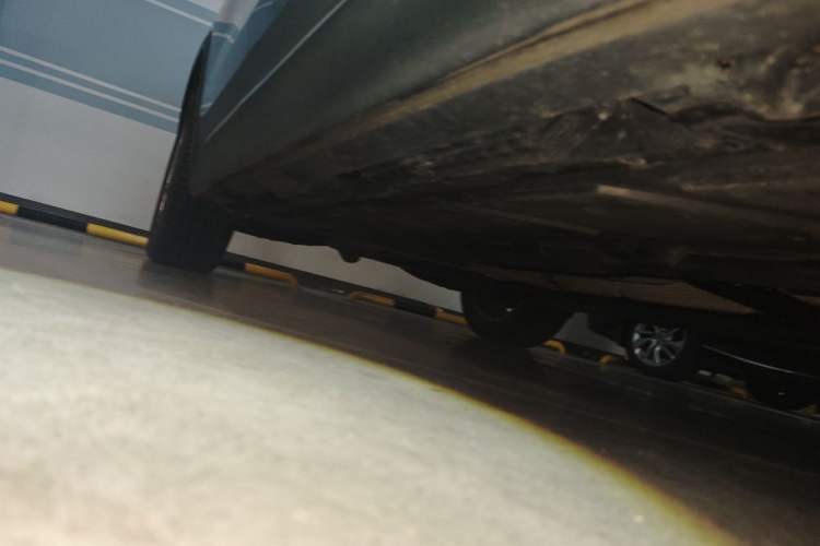 Used Mercedes-Benz GLB 2023 GLB 200 Fashion Model Chassis Front Right