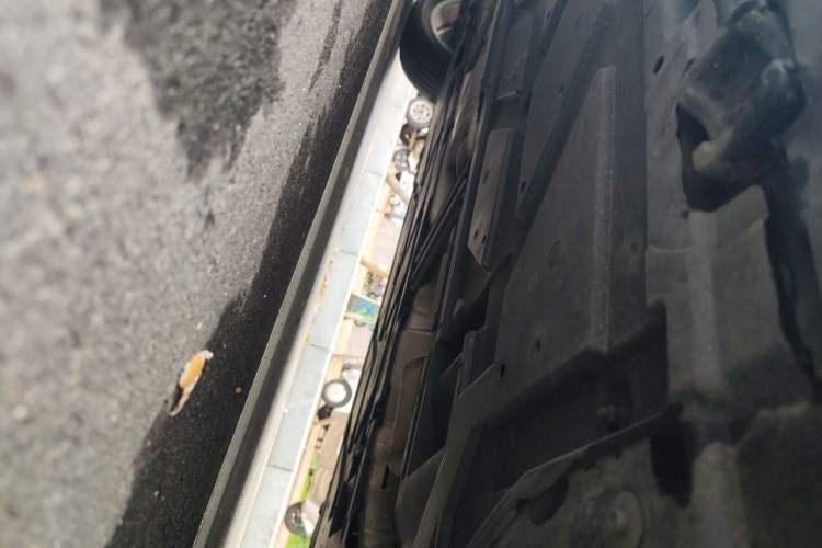 Used Mercedes-Benz GLB 2023 GLB 220 Sport Edition Chassis Front Right