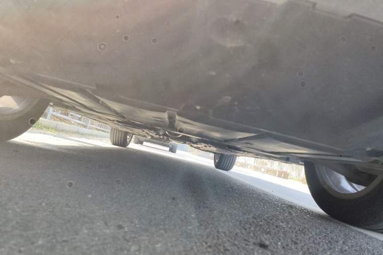 Used Mercedes-Benz GLB 2023 GLB 220 4MATIC Chassis Front