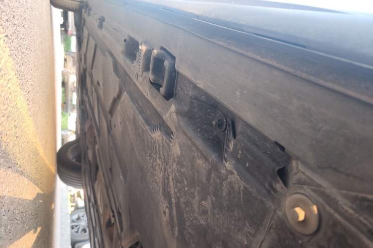 Used Mercedes-Benz GLB 2023 GLB 220 Sport Edition Chassis Rear Left