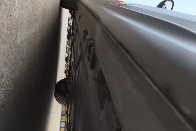 Used Mercedes-Benz GLB 2023 GLB 220 Fashion Model Chassis Rear Left