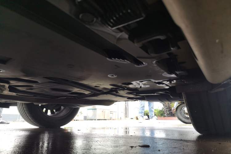 Used Mercedes-Benz GLB 2023 GLB 220 Fashion Model Chassis Rear Left