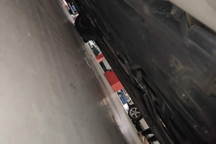 Used Mercedes-Benz GLB 2023 GLB 220 Sport Edition Chassis Rear Left
