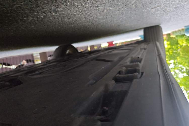 Used Mercedes-Benz GLB 2023 GLB 220 Fashion Model Chassis Rear Left