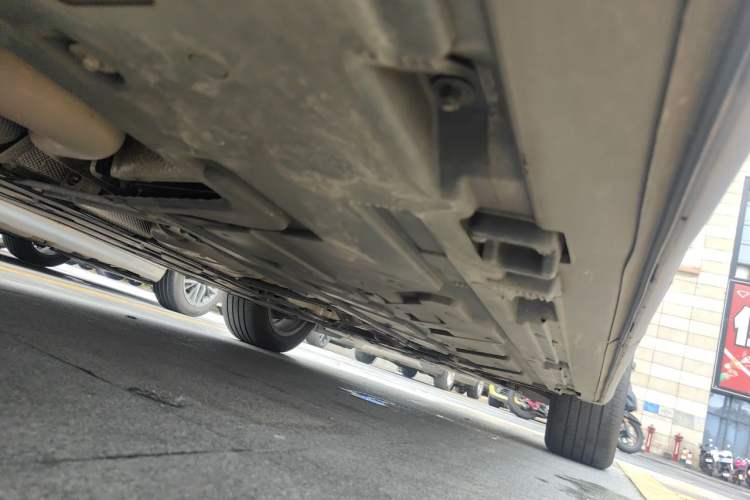 Used Mercedes-Benz GLB 2023 GLB 220 Sport Edition Chassis Rear Right