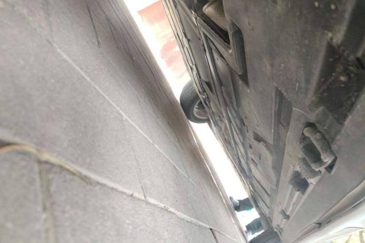 Used Mercedes-Benz GLB 2023 GLB 200 Fashion Model Chassis Rear Right