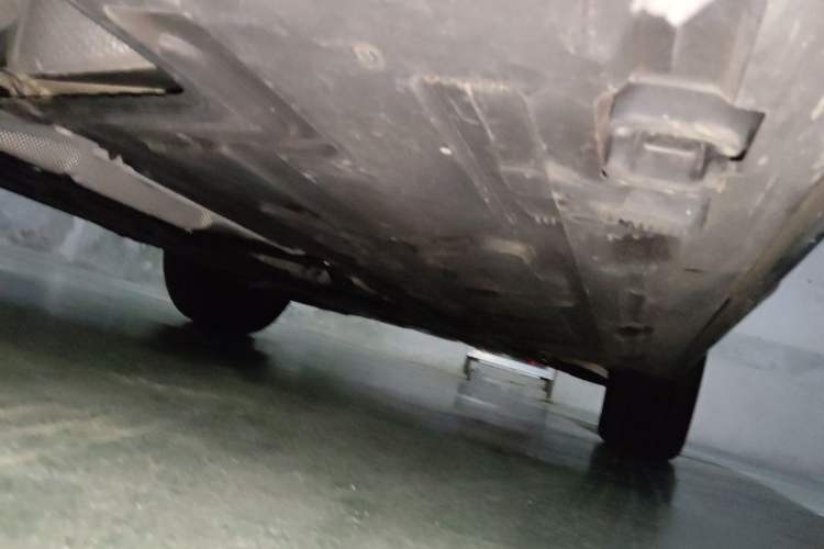 Used Mercedes-Benz GLB 2023 GLB 200 Fashion Model Chassis Rear Right