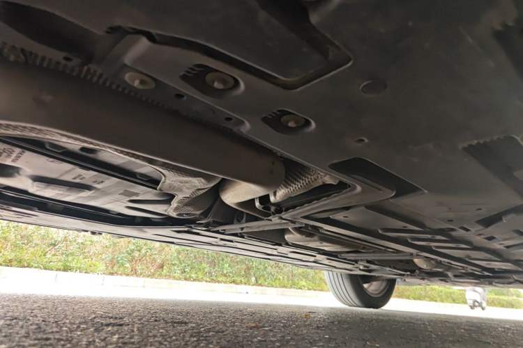 Used Mercedes-Benz GLB 2023 GLB 220 Fashion Model Chassis Rear Right