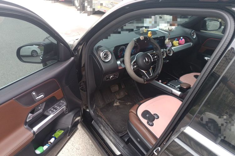 Used Mercedes-Benz GLB 2023 GLB 220 Sport Edition Driver Seat