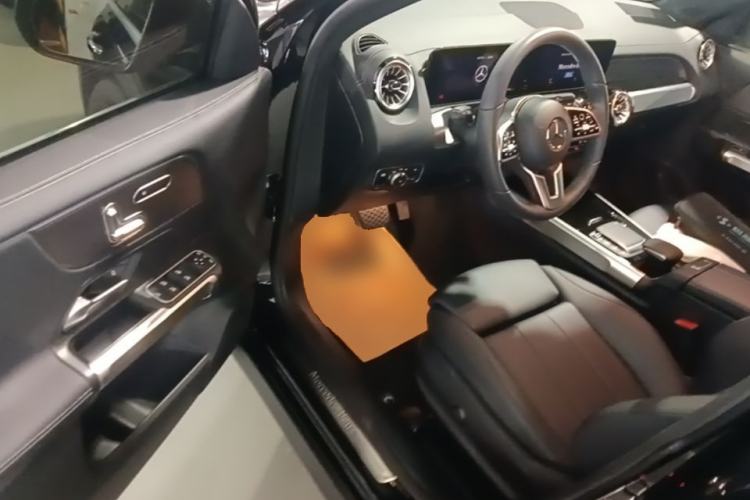 Used Mercedes-Benz GLB 2023 GLB 220 Fashion Model Driver Seat