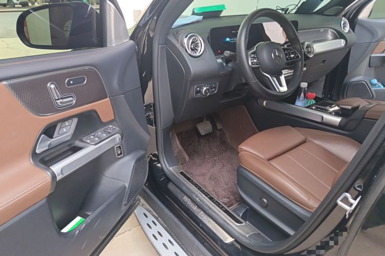Used Mercedes-Benz GLB 2023 GLB 220 Fashion Model Driver Seat