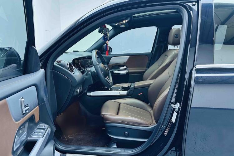 Used Mercedes-Benz GLB 2023 GLB 200 Fashion Model Driver Seat