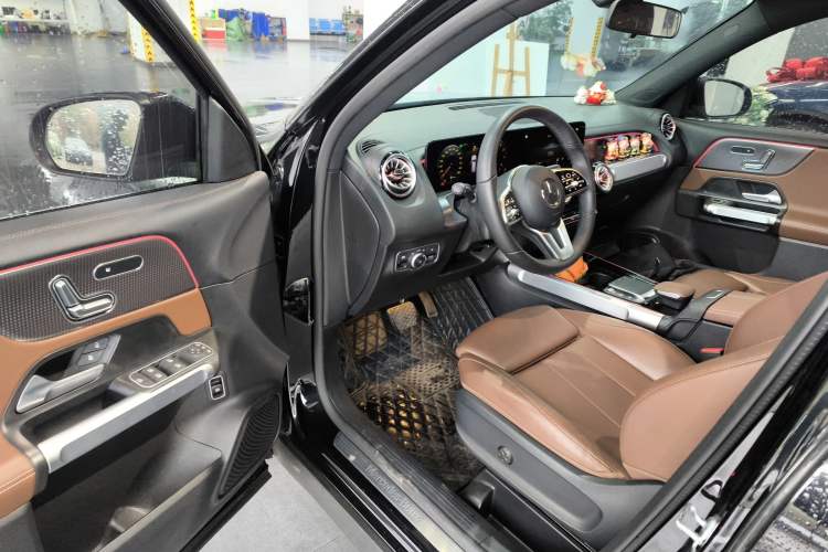 Used Mercedes-Benz GLB 2023 GLB 220 Fashion Model Driver Seat